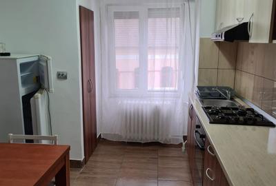 Apartament cu 2 camere decomandat în Decebal - 5