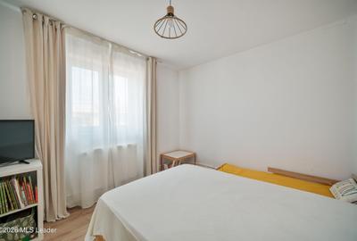 Casă cu 2 camere cu Garaj în Islaz - 4