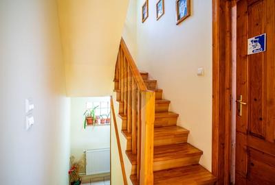 Casă individuală cu 6 camere cu Canalizare în Poiana Țapului - 13