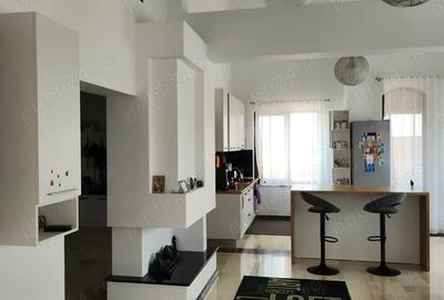 Casa spatioasa, stil american, Livada, Arad - 2