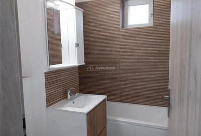 Apartament cu 2 camere decomandat în Central - 3