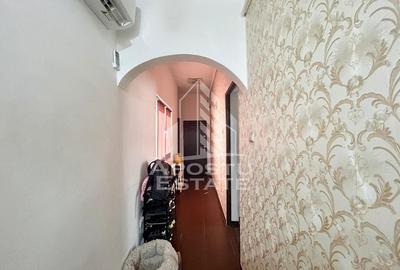 Apartament 3 camere, cladire reabilitata in Piata Libertatii - 8