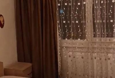 Apartament cu 3 camere decomandat în Central - 2