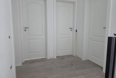 Casă cu 4 camere în Moșnița Veche - 7