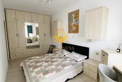 Apartament cu 2 camere semidecomandat, mobilat în Central