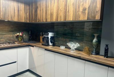 Apartament 4 camere 100mp  Piata Izvorul Rece Piata Rosetti Bdul Carol I - 11