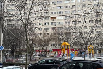 Spațiu comercial, de 425 mp, în Vitanul Nou - 2