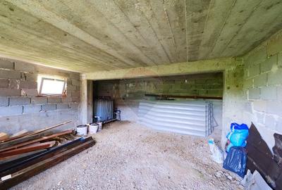 Comision 0 | Vila cu 7 camere | 1734 mp teren | Colonia 1 Mai | Vulcan - 16