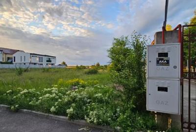 Teren de 444 mp, în Otopeni