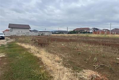Teren Construcții intravilan de 515 mp, în Sânmartin