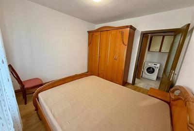 Apartament cu 3 camere semidecomandat în Podu Roș - 3