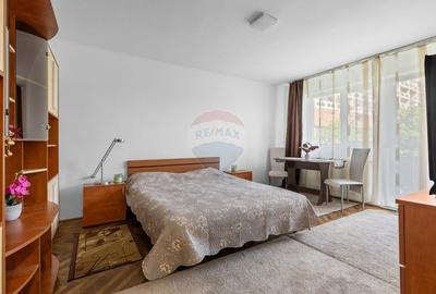 Apartament cu 1 camere decomandat, mobilat în Polivalentă