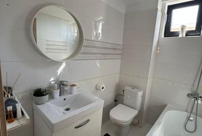 Apartament cu 3 camere decomandat, mobilat în Dămăroaia - 11