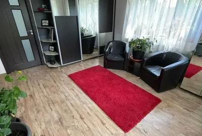 Casă cu 6 camere cu Teren 1150 Mp în Central - 3