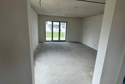 Casă cu 3 camere în Recea - 4