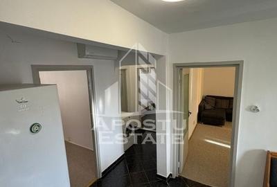 Apartament 3 camere, centrala proprie, zona Spitalul Judetean. - 9