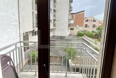 Apartament cu 3 camere semidecomandat în Central - 3
