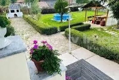 Casă cu 14 camere cu Teren 2500 Mp în Trăisteni - 31