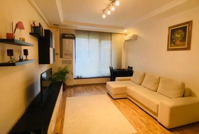 Garsonieră decomandată în Central - 7