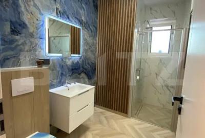 Apartament cu 4 camere decomandat în Central