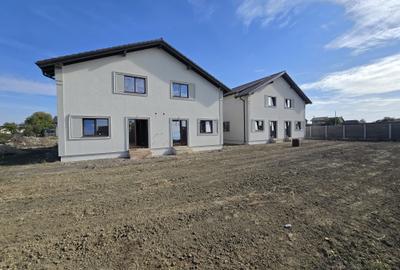 Duplex Locație centrală / Toate utilitățile / La asfalt – Moșnița Veche - 3