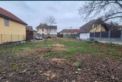 Teren intravilan, 714 mp, pentru constructii, zona Lupeni - 1