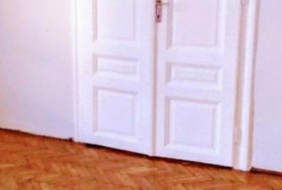 Casă cu 3 camere în Central - 2