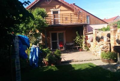 Casă cu 4 camere cu Teren 540 Mp în Central - 5