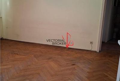 Apartament cu 3 camere semidecomandat în Gara de Nord - 4