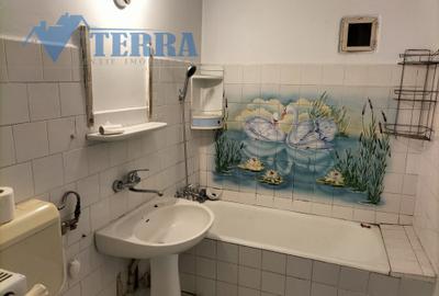 Apartament 3 camere - 70 mp, zonă liniștită, priveliște superbă. - 5