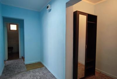 Apartament cu 2 camere decomandat în Micro 20 - 6