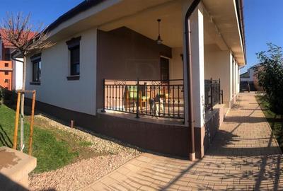 CASA INDIVIDUALA - MOBILATA UTILATA - GARAJ - CURTE AMENAJATA - 4