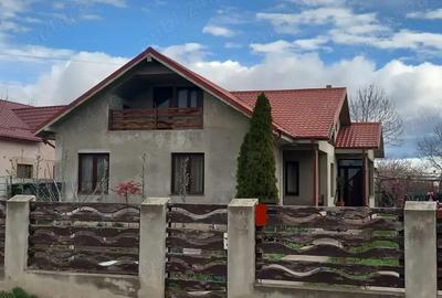 Casa de vanzare Unirea, Odobe?ti (la doar 7 km de Foc?ani)