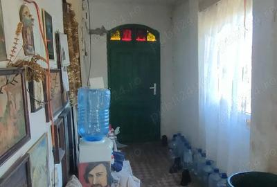 Casă cu 2 camere cu Teren 1800 Mp în Pădureni - 9