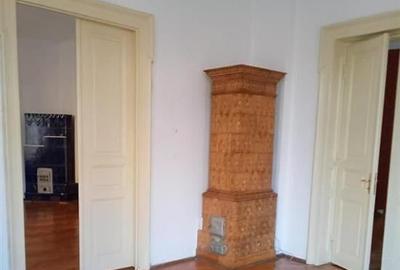 Inchiriez apartament elegant si spatios in vila, zona Armeneasca - 4