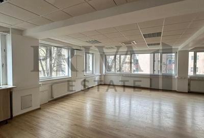 Birou, de 240 mp, în Girocului - 8