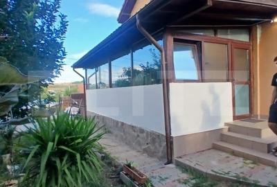 Apartament la casa 4 camere - Bucium - 2