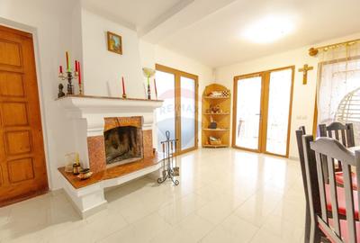 Casa cu 5 dormitoare, foisor, sauna, beci,pod garaj si gradina - 4