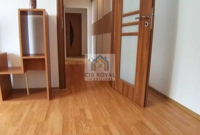 Inchiriez apt. 2 cam. Titan-Bd. 1 Decembrie, Aleea Barajul Bistritei, renovat. Inchiriez apt. 2 cam. Titan-Bd. 1 Decembrie, Aleea Barajul Bistritei, renovat. - 2
