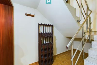 Casă individuală cu 9 camere cu Canalizare în Dâmbovița - 44