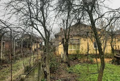 Casă cu 4 camere în Celaru - 2