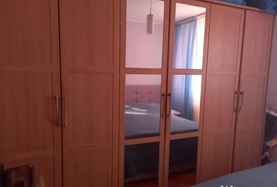 Apartament cu 3 camere semidecomandat în Titan - 1