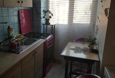 Garsoniera de inchirait in zona Drumul Taberei - 3
