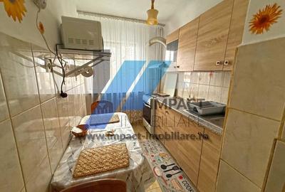 Garsonieră decomandată, mobilată în 1 Mai - 5