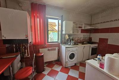 Casă cu 5 camere cu Teren 600 Mp în Pasărea - 1