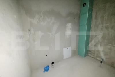 Apartament de vanzare, 3 camere, semidecomandat, bloc nou, z - 1