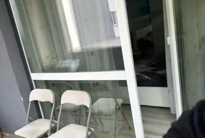 Apartament cu 3 camere decomandat, mobilat în Ampoi 3