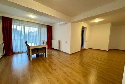 Apartament cu 3 camere în Băneasa