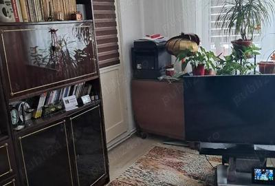 Apartament cu 2 camere decomandat în Micălaca