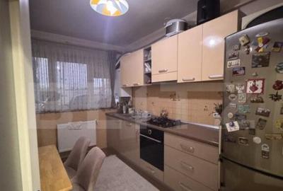 Apartament de vanzare, cu 2 camere, 68 mp, modern, parter, z - 2